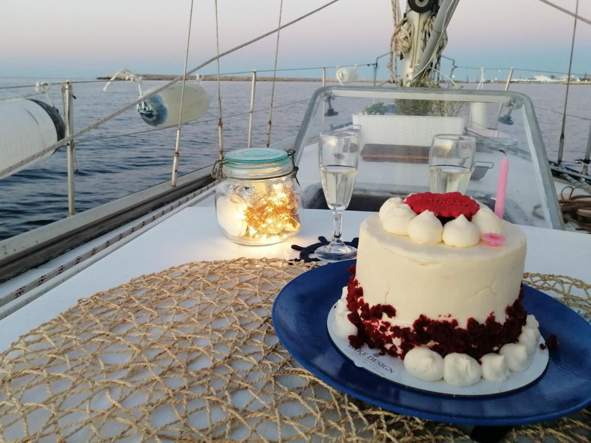 La Tua Stanza A Vela Sul Mare Hotel บารี ภายนอก รูปภาพ